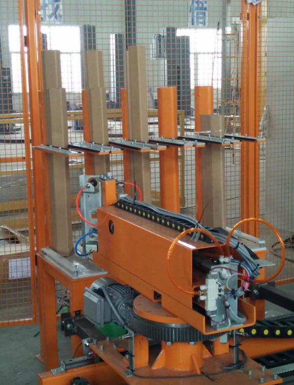 Paper corner applicator Paper corner applicator